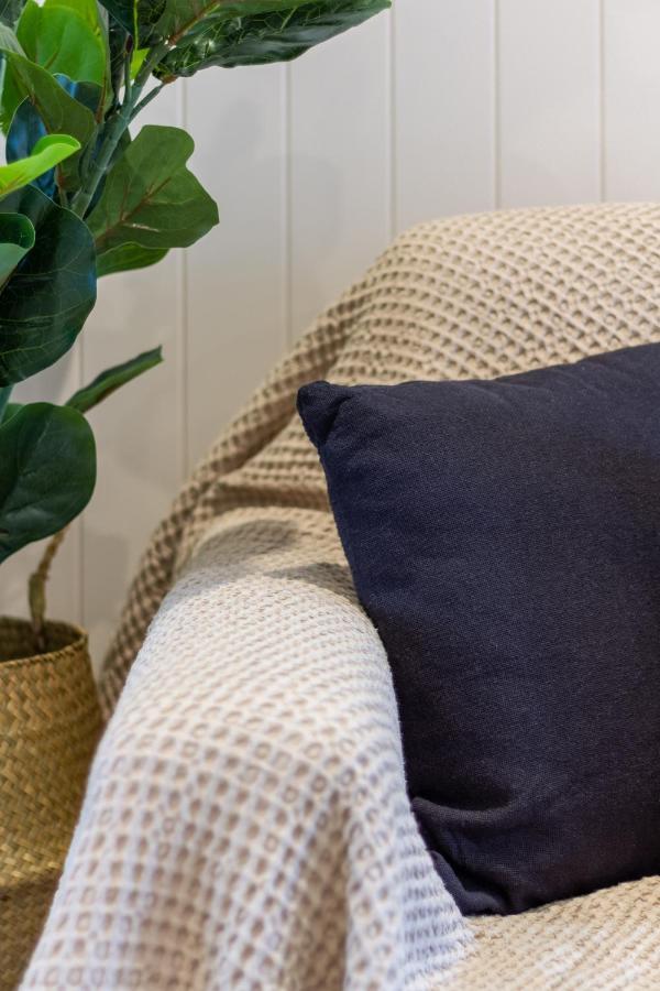 In The Heart Of It All: 2 Bed Cbd Townhouse Christchurch Kültér fotó